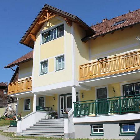 Appartment Stroblhof Aich  Ngoại thất bức ảnh